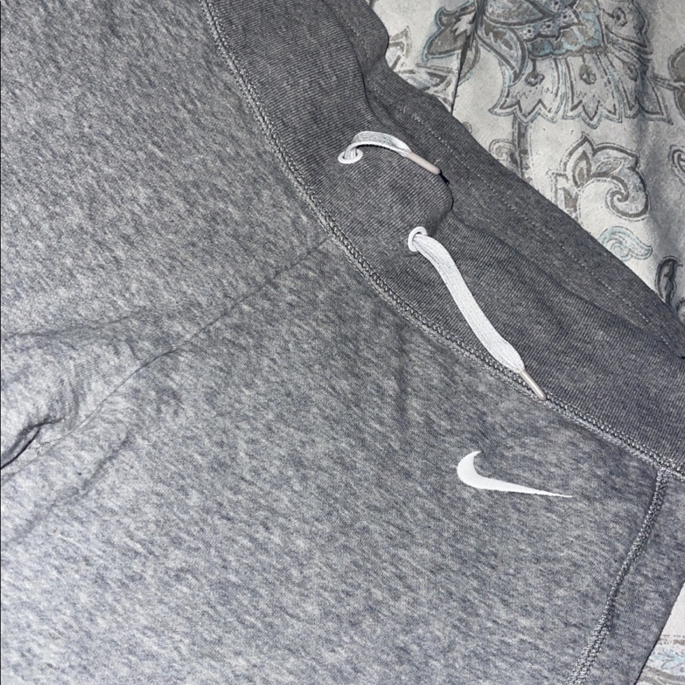 Nike Sweat Pants